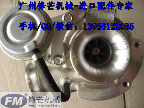 小松PC70-8原装进口增压器6271-81-8500/49377-01760