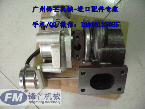 小松PC88MR-6挖掘机进口增压器6205-81-8270/49377-01601(图2)