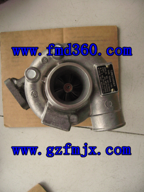 加藤HD512三菱4D31增压器ME080442/49189-00800