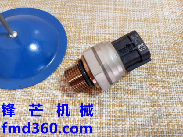 广州锋芒机械进口勾机配件日立EX240液压泵压力传感器48PP3-1